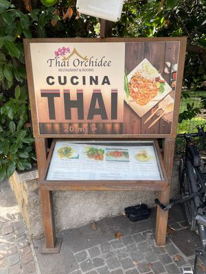 Entrance   at Thai Orchidee in Garda