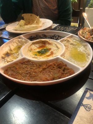 A pasta na esquerda não é vegana!  at Pimenta Síria Búzios in Rio De Janeiro