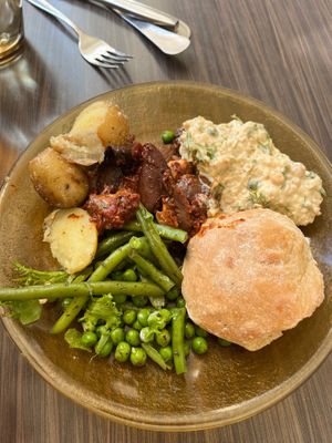 Lunch plate at Kahvila Rakastan in Helsinki