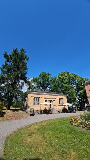  at Kahvila Rakastan in Helsinki