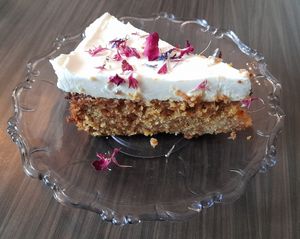 Carrot cake at Kahvila Rakastan in Helsinki