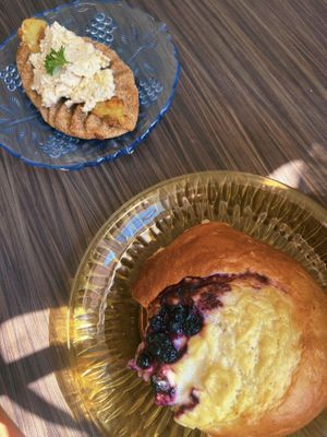   at Kahvila Rakastan in Helsinki