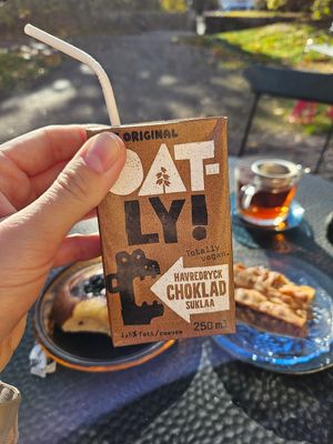  at Kahvila Rakastan in Helsinki