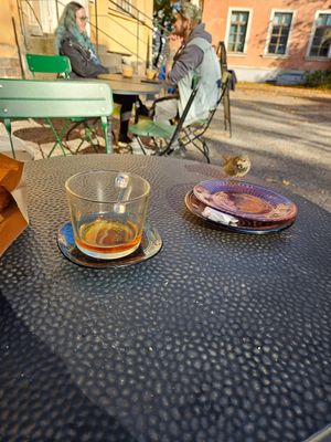  at Kahvila Rakastan in Helsinki