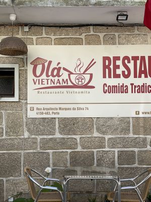   at Ola VIETNAM in Porto