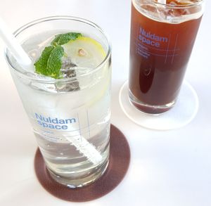 Chamomile peach ade & ice americano at Nuldam Space - Haebangchon in Seoul