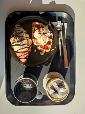  at Nuldam Space - Haebangchon in Seoul