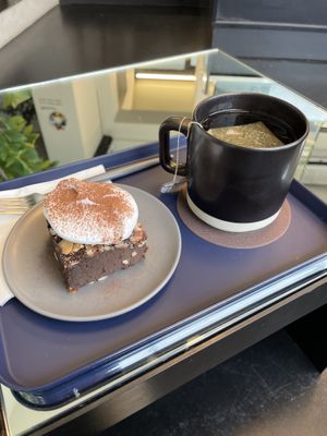 Brownie with cream and tea  at Nuldam Space - Haebangchon in Seoul