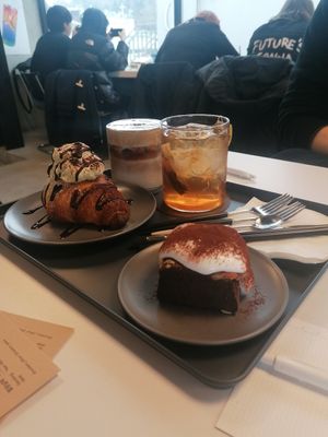 Matcha croissant and brownie at Nuldam Space - Haebangchon in Seoul