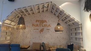 Restaurante muy lindo y agradable at Natura in Madrid