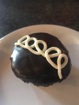 Cupcake at Green Vegetarian Cuisine at Alon in San Antonio