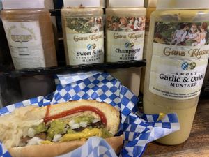 Smoky garlic & onion mustard! I bought some in the shop next door before I left   at Munchen Haus in Leavenworth