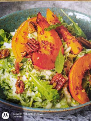 Andijvie stamppot met gemarineerde pompoen at De Vegan Box in Amsterdam