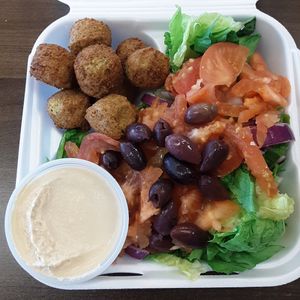 Falafel Salad - NO Feta at Sultan's Kite in Lincoln