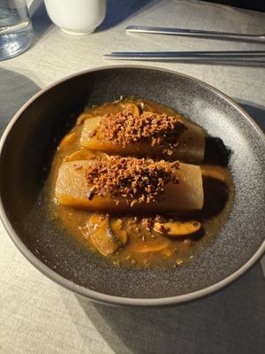 Raddish  at JumJumJumJumJumJum - 점점점점점점 in Seoul