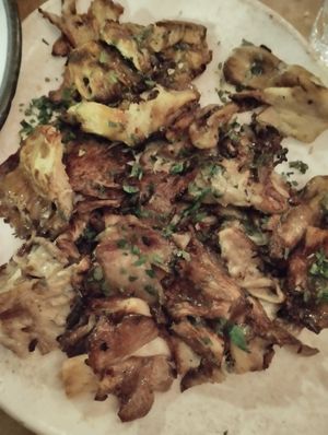 Delicious mushrooms at The Kourmpeti - To Koypmtteti in Thessaloniki