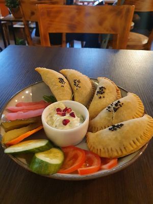 Sambousek with spinach at Mazaya in Krakow