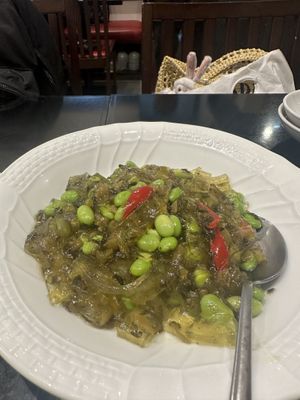 Potato noodles with edame beans   at Sairaien in Tokyo