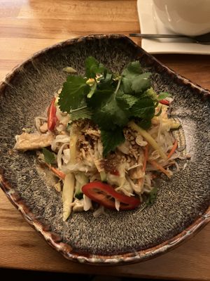 Mangosalat mit Tofu at Tô in Dresden