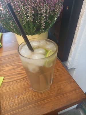 Limetten Limo at Tô in Dresden