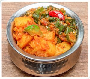 Side dishes : Spicy Potatoes and Okra at Malayalam in Eastbourne