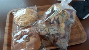 What i bought, 5500 won in total at Vegan Youth Bakery - 청춘제빵소  in Cheongyang