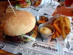 Vegan homemade burger at Addicted to Rock in Vienna