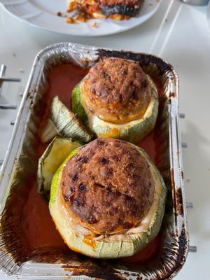 Gevulde courgette met vegan gehaktbal in saus at DELI 86 in Knokke-heist