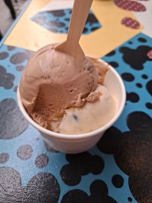 Snickers and peanut butter flavours at Sugar Killer in Athens