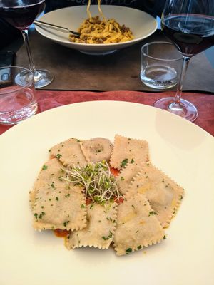 Vegan ravioli at Le Vitel Étonné in Turin