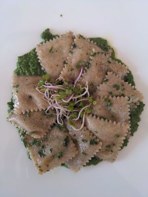 Vegan ravioli at Le Vitel Étonné in Turin