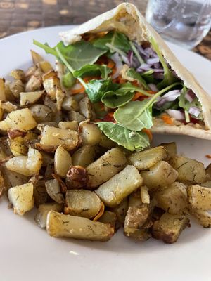 Chkn Salad Pita #Veganuary at Love n Light in St Louis