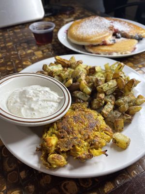 Chkn Jackfruit and roasted potatoes with garlic aioli  #Veganuary at Love n Light in St Louis
