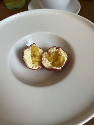 Passion fruit inside - 7€  at BIG Sister in Nancy