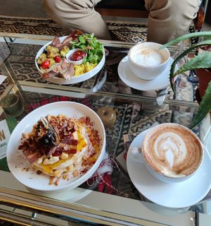 Dirty chaï, big tower salée 🥞 et Brooklyn's finest breakfast at BIG Sister in Nancy