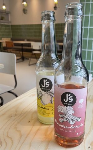 Lemonade - Plantenköök, Bremen, Germany  at Plantenköök in Bremen