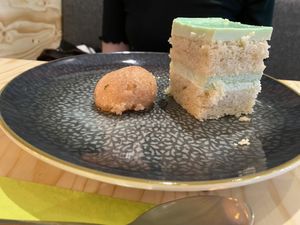 Waldmeisterkuchen  at Plantenköök in Bremen