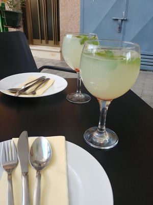 Fresh lemonade at El Libanes in Tenerife