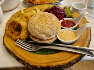 Healthy, tasty and lots of choices at May Veggie Home in Bangkok