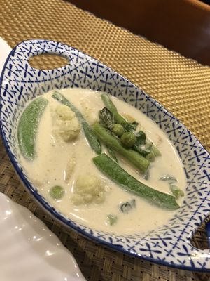 Green Tofu Curry at May Veggie Home in Bangkok