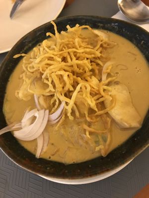   Khao soi at May Veggie Home in Bangkok