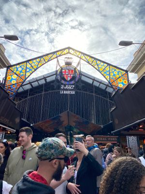 Muita confusão at Mercado de La Boqueria in Barcelona