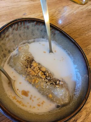 Stickyrice monkey desserr at To80 vegan in Cologne