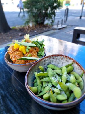 Edamame and tofu sticks at To80 vegan in Cologne