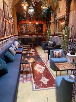 Lounge seating  at Damasco in Barcelona