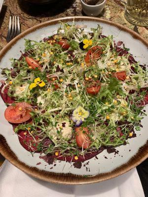 Beetroot capacio at Jardineiro - Vegan Kitchen in Porto