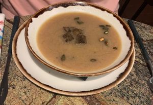 Onion soup at Jardineiro - Vegan Kitchen in Porto