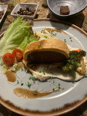 Wellington at Jardineiro - Vegan Kitchen in Porto