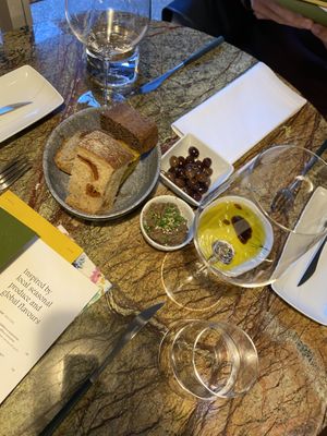 Bread  at Jardineiro - Vegan Kitchen in Porto