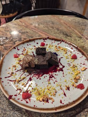Chocolate garden dessert at Jardineiro - Vegan Kitchen in Porto